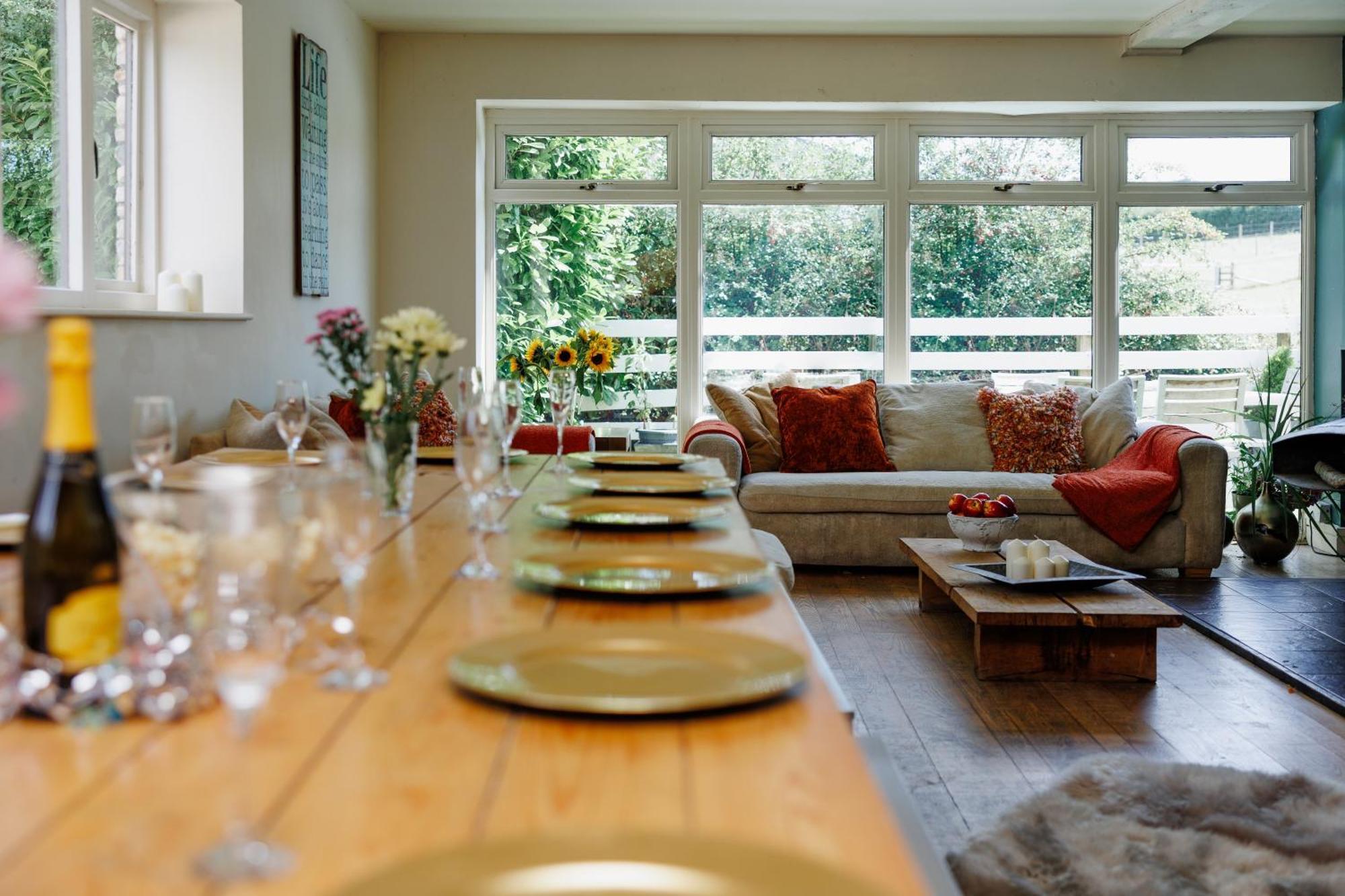 The West Barn Near Bath, Sleeps 24 And 2 Hot Tubs Villa Bristol Dış mekan fotoğraf
